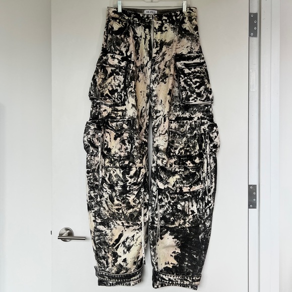 The Attico Fern black cream white abstract camo print wide leg cargo jean pants - Picture 2 of 16